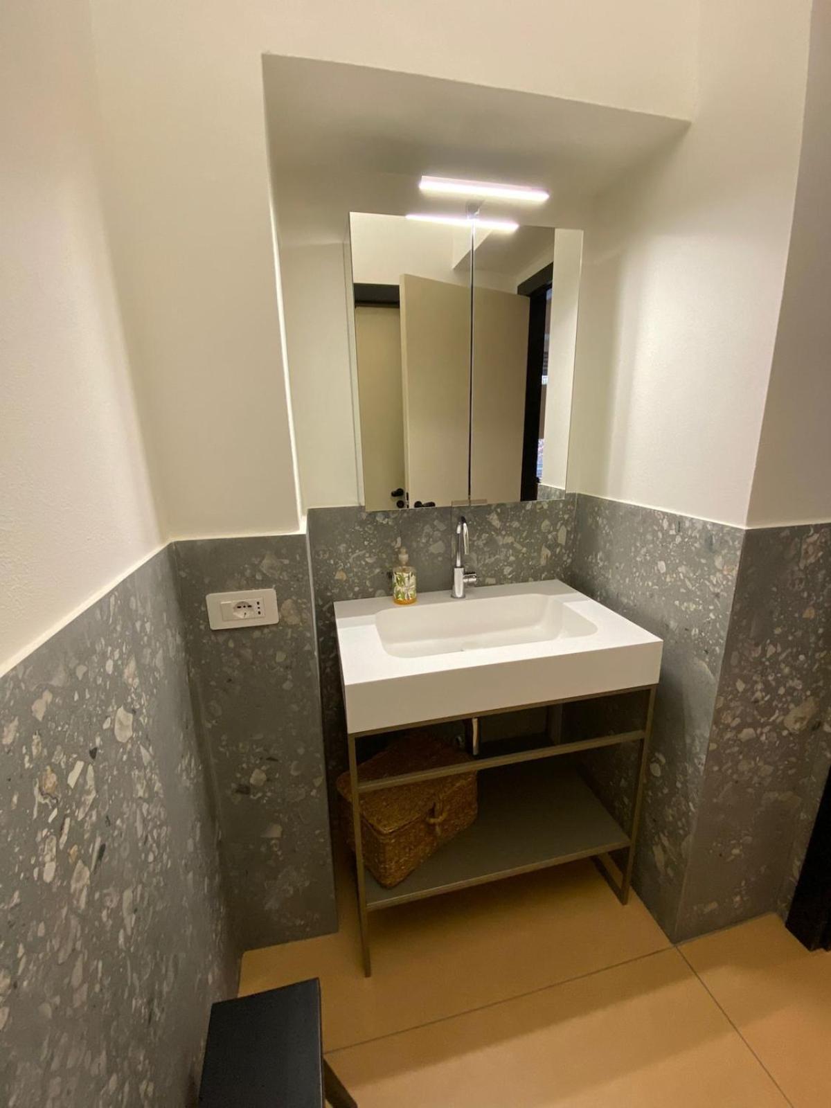 Appartement Paeninsula, La Tua Casa In Porta Venezia Milan