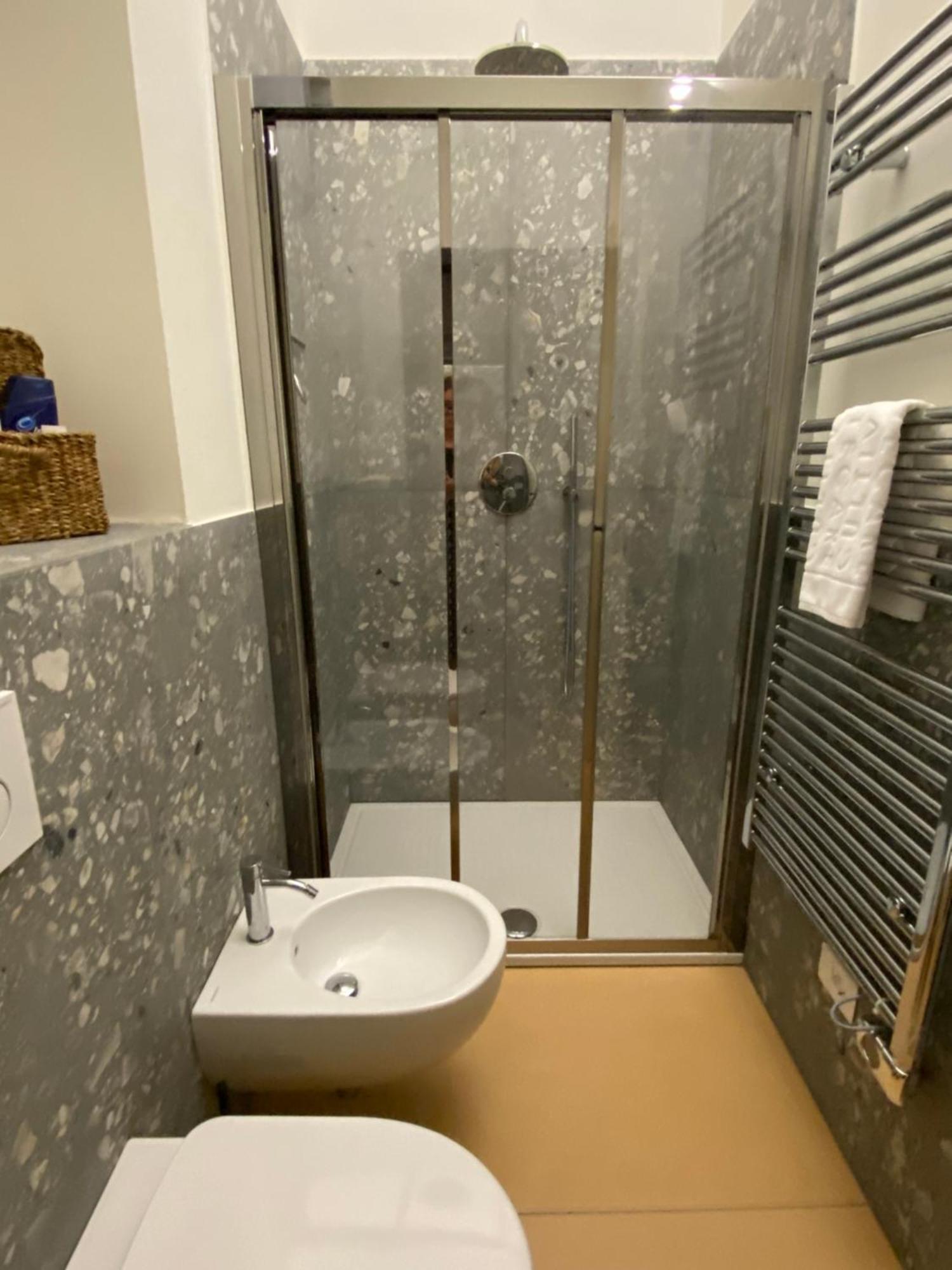 Paeninsula, La Tua Casa In Porta Venezia Apartment *